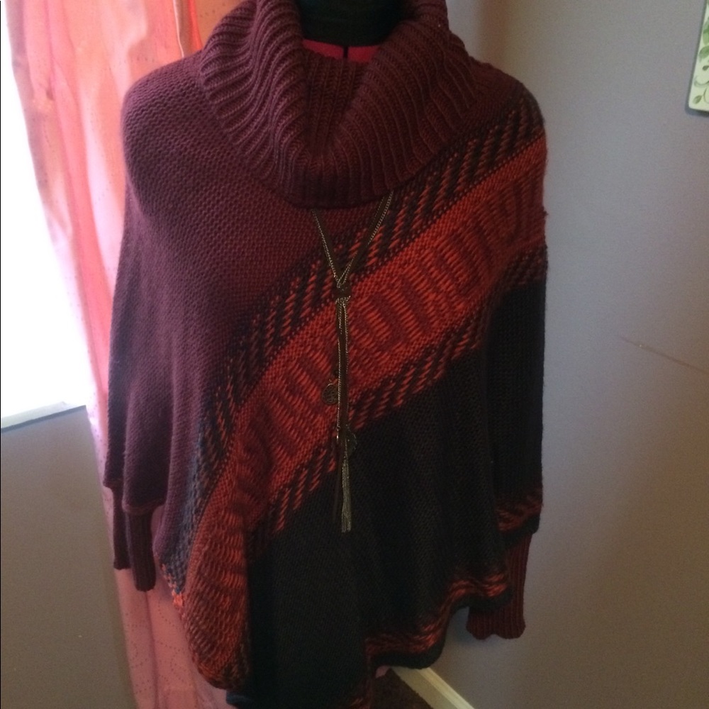 Boston Proper poncho sweater sz Large